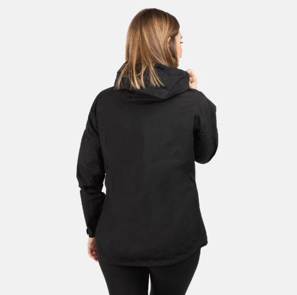 Ajuste perfecto: diseño que se adapta a la silueta con elegancia