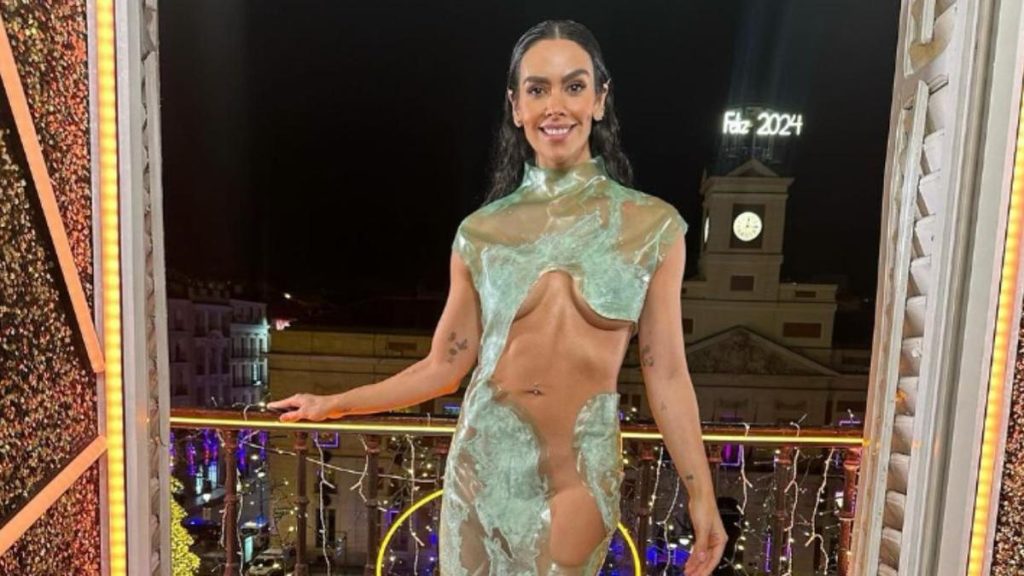 Cristina Pedroche Desvela Cobra De Verdad En Antena 3 Por Presentar Las Campanadas De Nochevieja