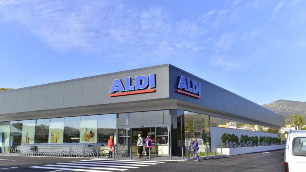 Aldi Presenta La Innovadora Respuesta Al Problema De Espacio Con Su Dispensador De Agua