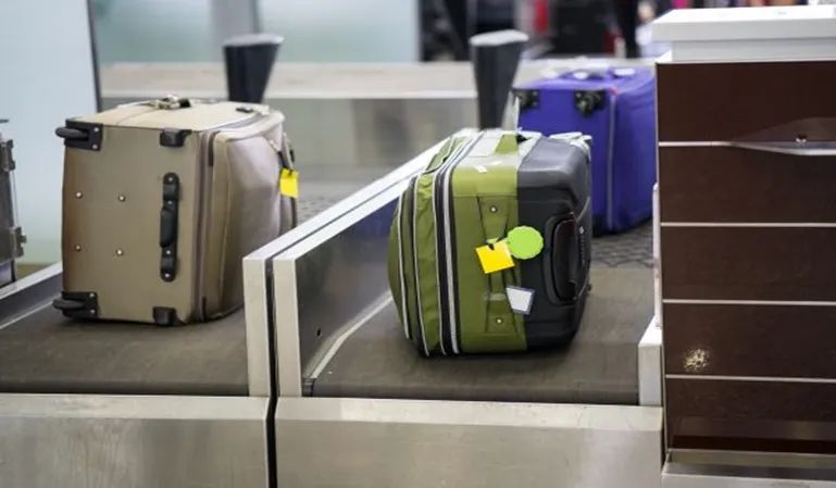 Usa este truco para pagar menos por tu equipaje al viajar en avión