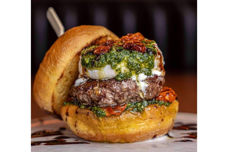 ‘Caprese’, la hamburguesa del mes de enero de Briochef