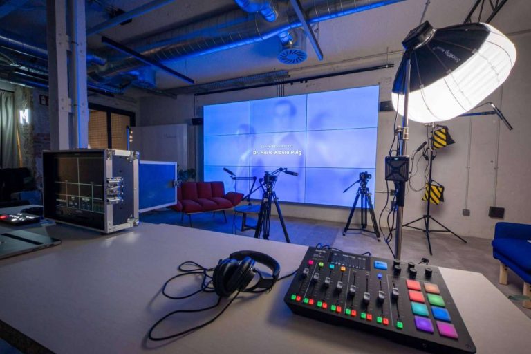 Mastermind ofrece soluciones integrales para eventos corporativos, rodajes y videopodcast en el centro de Madrid