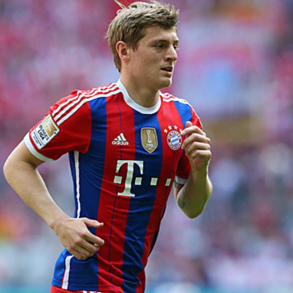 Kroos Get 100514