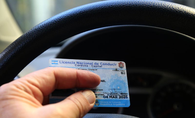 Otros Casos Particulares En Los Que Hay Que Entregar La Licencia De Conducción