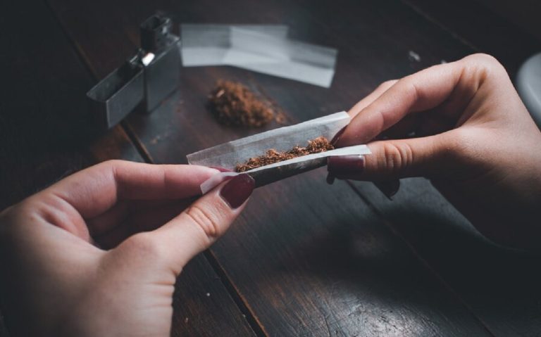 Smoking Paper celebra 100 años de creatividad y compromiso medioambiental