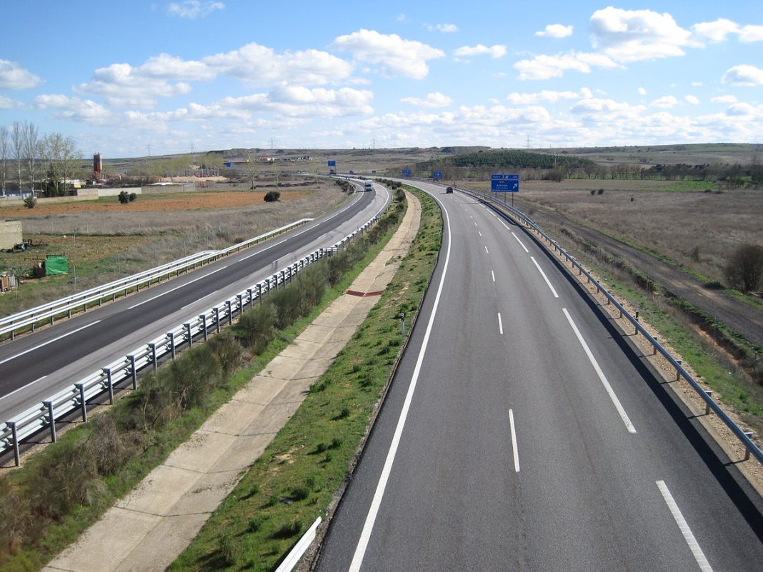 Peaje gratuito: El fin de las prórrogas a las concesiones de autopistas