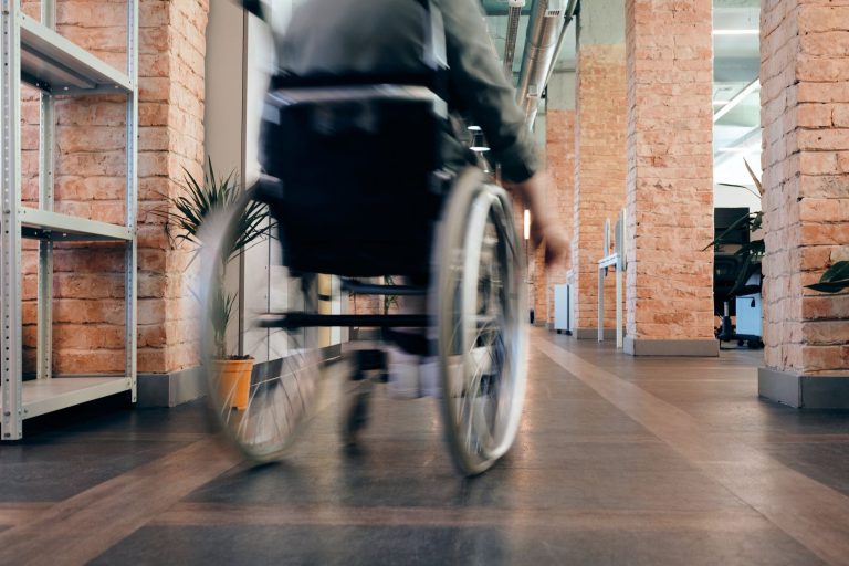 DEKRA informa del nuevo Código de Accesibilidad en Cataluña