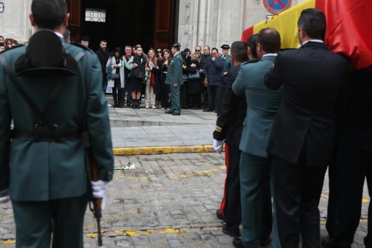 Los ocho detenidos de la narcolancha de Barbate pasarán este lunes a disposición judicial