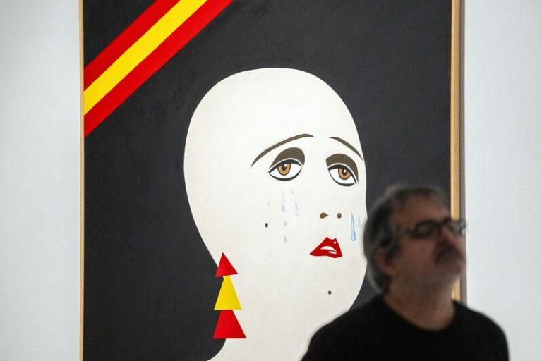 Una gran retrospectiva en Valencia retrata «la genialidad» de Eduardo Arroyo
