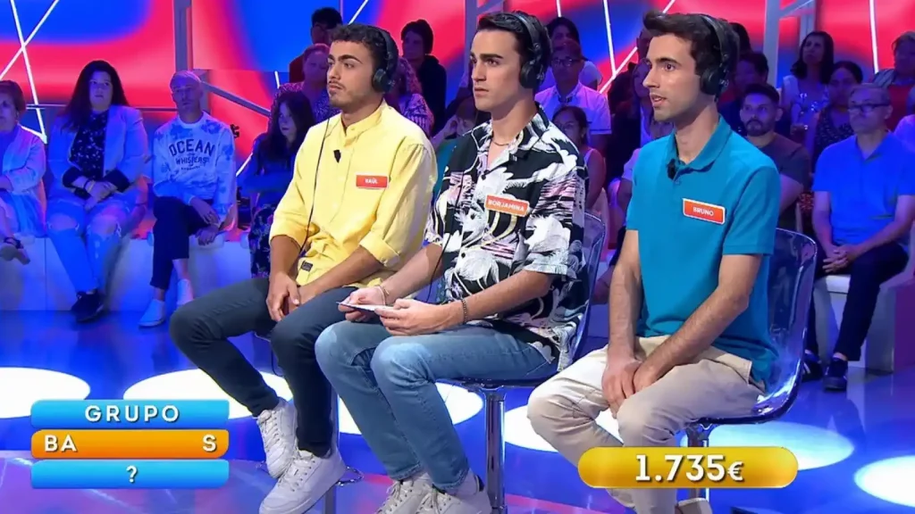 Reacción En Cadena: ¿Qué Hacía Uno De Los Mozos De Arousa En El Benidorm Fest 2024?