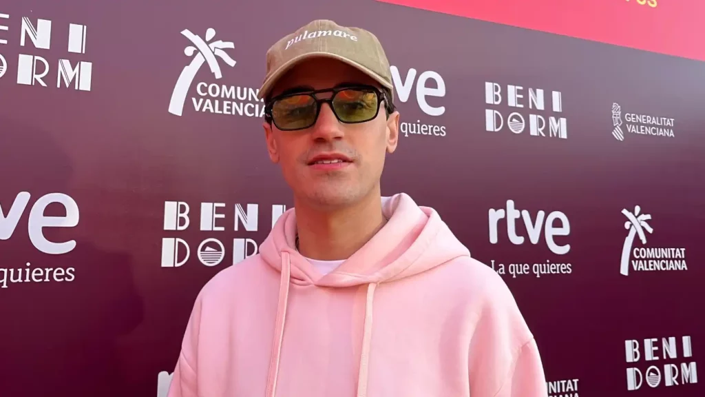 Reacción En Cadena: ¿Qué Hacía Uno De Los Mozos De Arousa En El Benidorm Fest 2024?