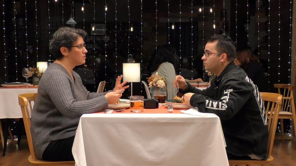 First Dates: Esto Le Ocurrió A La Fan De Vox Que Acudió Al Programa De Cuatro