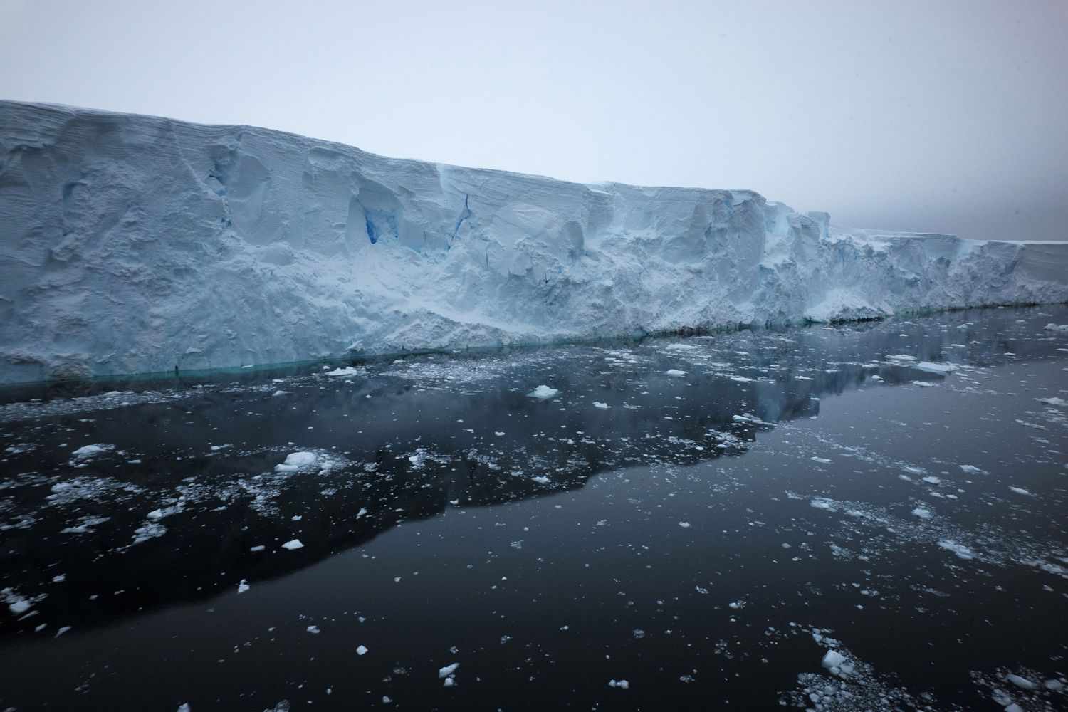 Descubre El Glaciar Del Juicio Final, Uno De Los Peligros Del Planeta Tierra 2 En Busca De Respuestas: La Ciencia Ante El Desafío