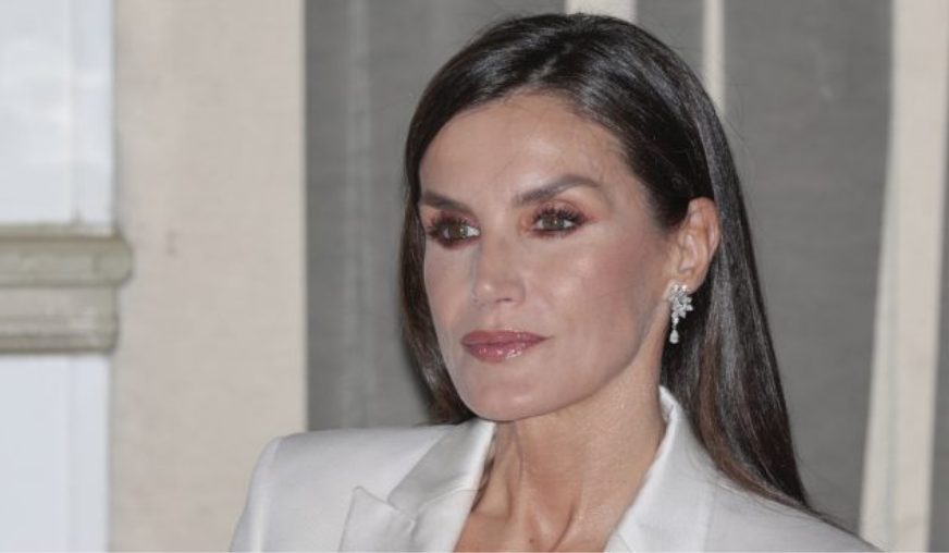 La Artimaña De Letizia Para Pasar Desapercibida Y Saber Lo Que Opina La Gente Del Caso Jaime Del Burgo