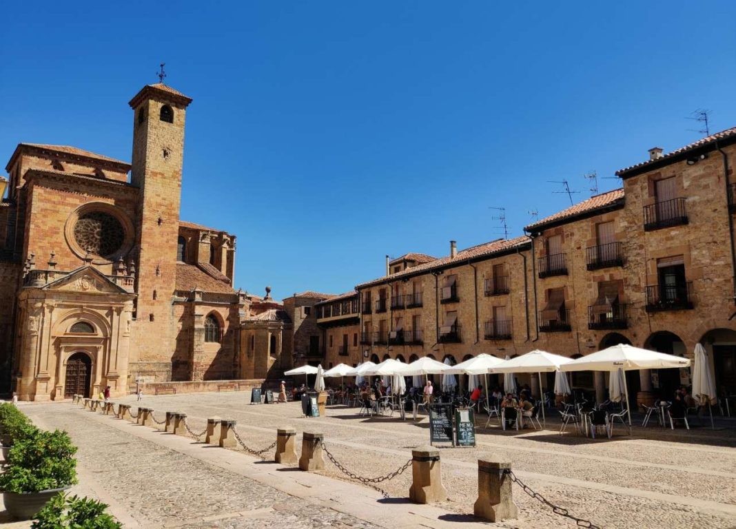 Sigüenza: Joya histórica de Guadalajara