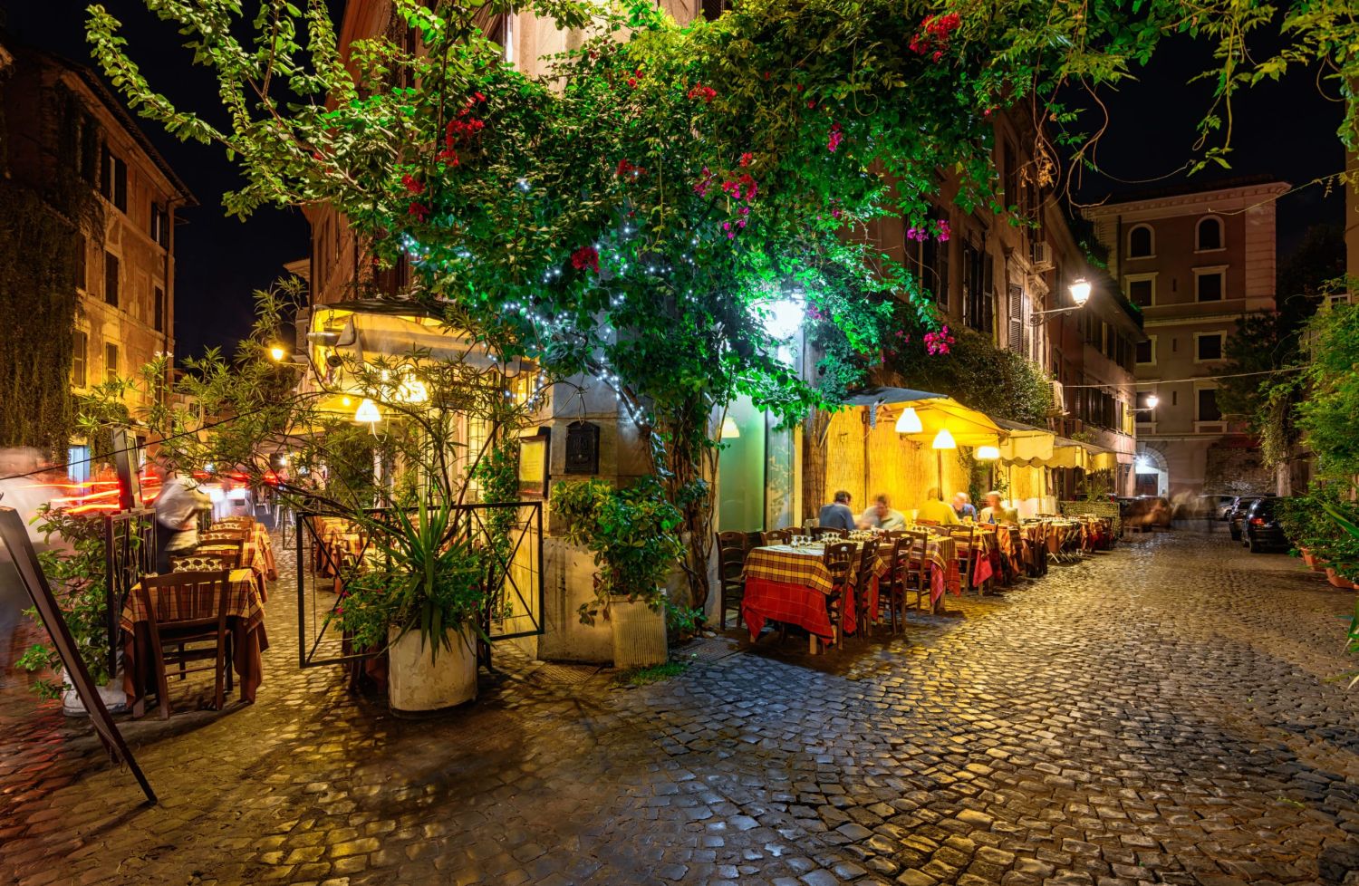 La Vida Nocturna En Las Calles De Trastevere