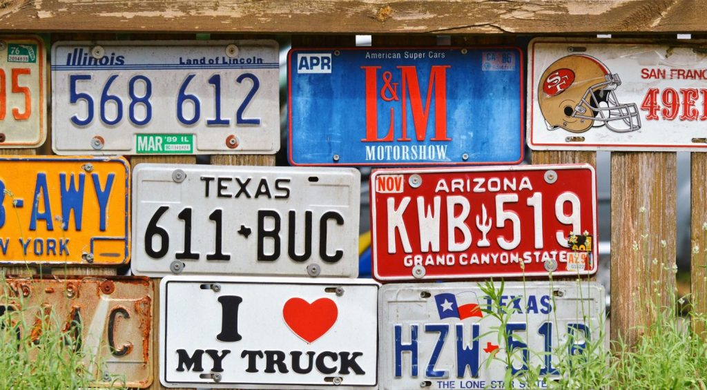 Hay Una Razón Detrás De Que Las Matrículas De Los Coches No Tengan Todas Las Letras