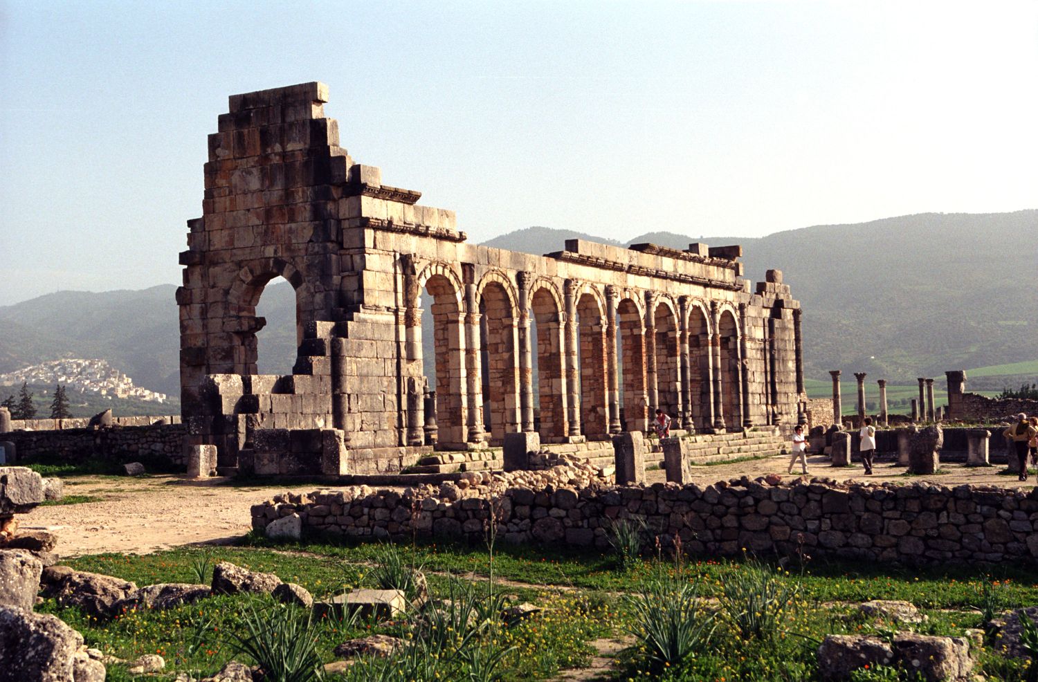 Yacimiento Romano En Marruecos: Una Joya Escondida En Marruecos