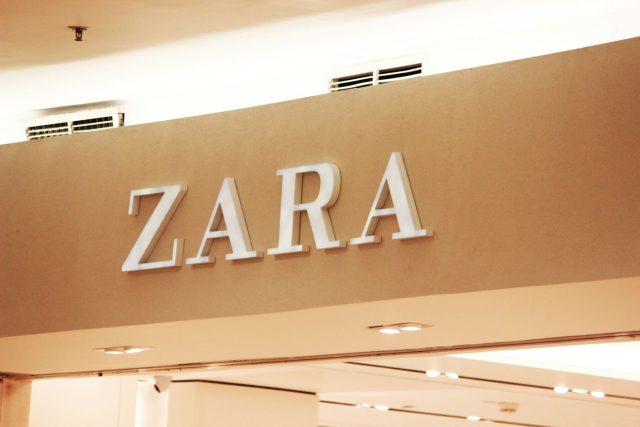 Zara Tiene La Chaqueta Perfecta Para Llevar Por Todo Lo Alto El Estilo Coquette