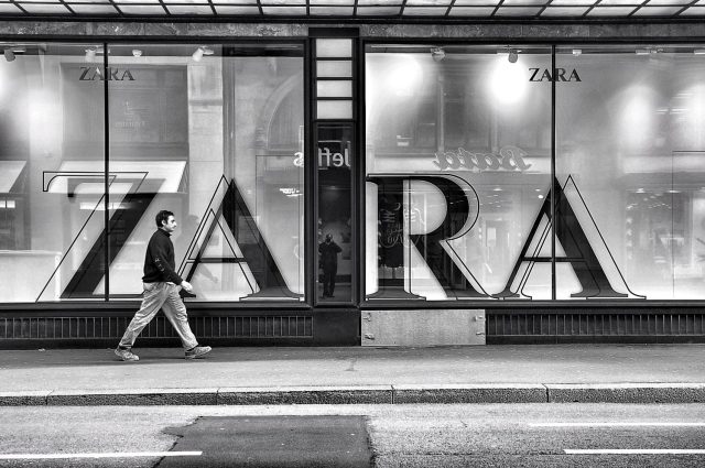 Zara Tiene Los 3 Vestidos Para Lucir Estilo Urbano Por Menos De 8 Euros
