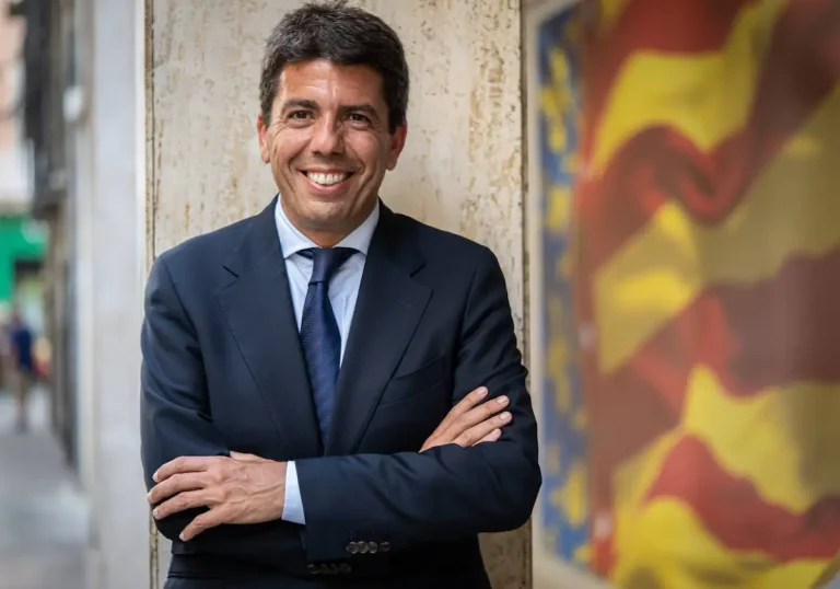 Mazón insta al Gobierno a garantizar «por escrito» que el traslado de agua a Cataluña «no perjudicará a la costa»