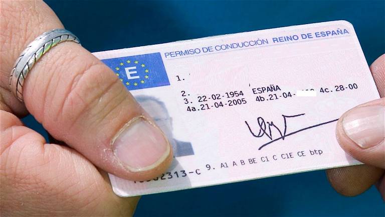 Cómo Solicitar La Ayuda Por Internet