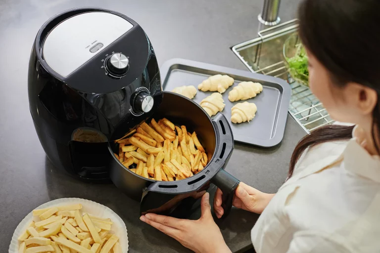 Freidora de aire: 5 alimentos que no debes cocinar nunca