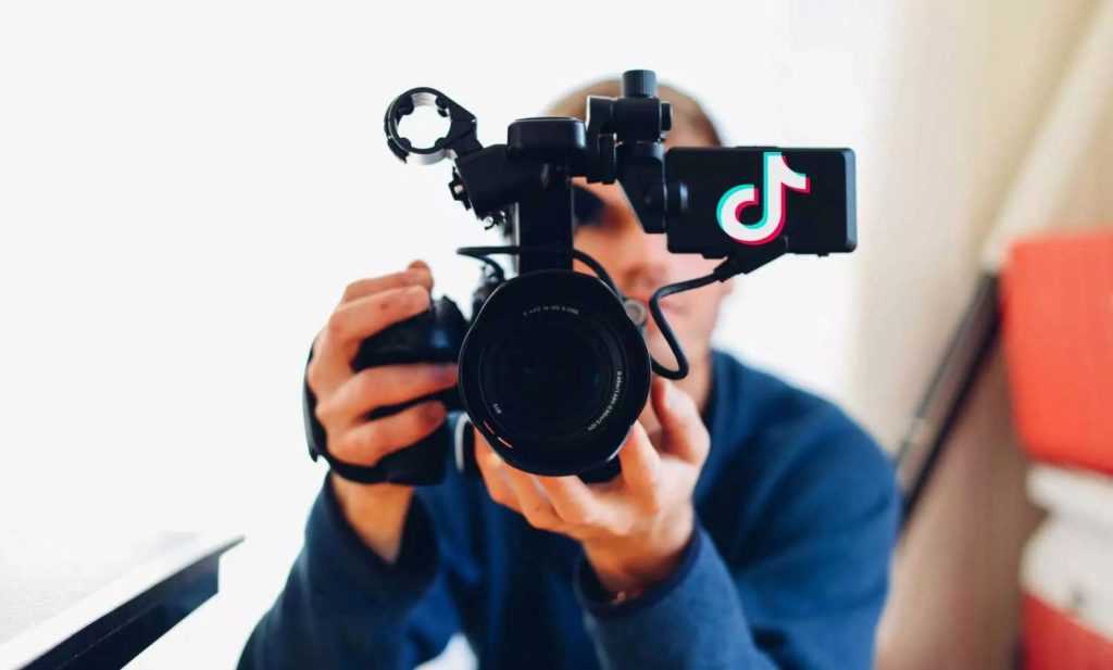 Tiktok Amenaza A Youtube (Youtube)