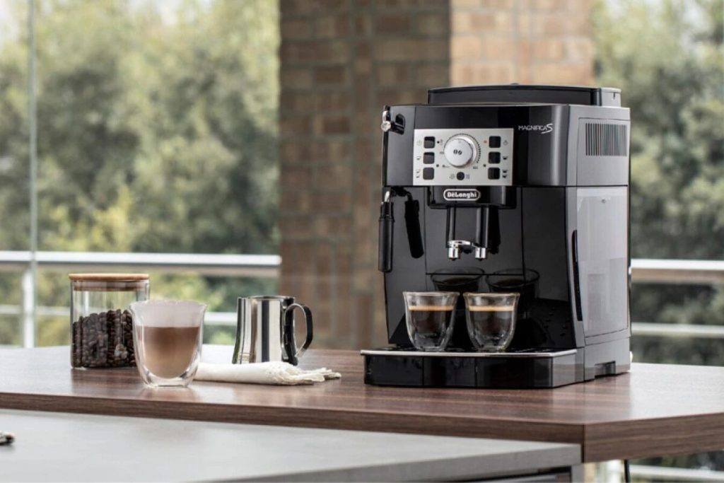 Café De Cafetería Gracias A Mediamarkt (Mediamarkt)