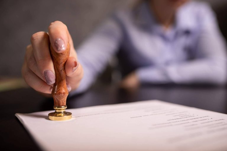 La plataforma Legaliza tu Título cuenta con especialistas en traducciones juradas, homologaciones y equivalencias de estudios