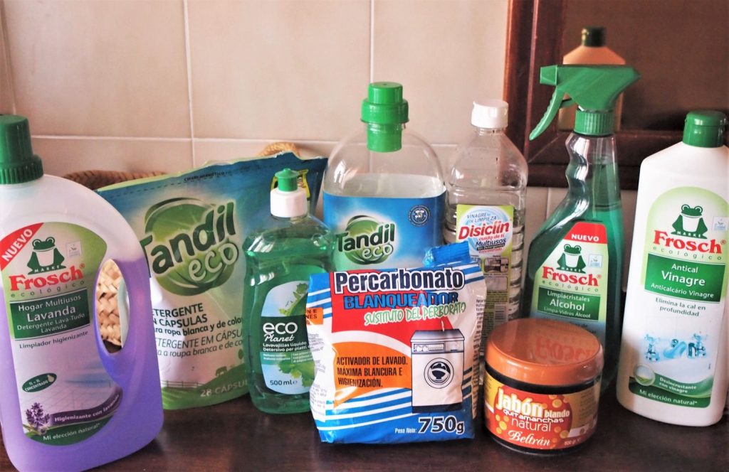 Un Hogar Limpio Y Perfumado Por Muy Poco Dinero
