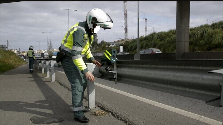 La nueva treta que usa la DGT para multar genera carcajadas en las redes