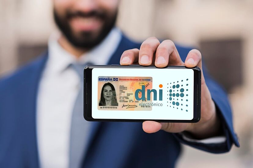 Retos tecnológicos en la implementación del DNI digital