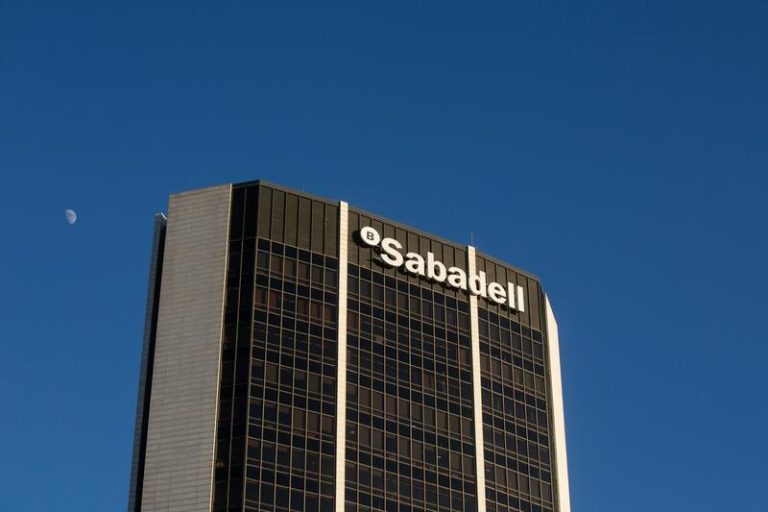 Banco Sabadell encarga la colocación de un bono ‘verde’ por valor de 500 millones de euros