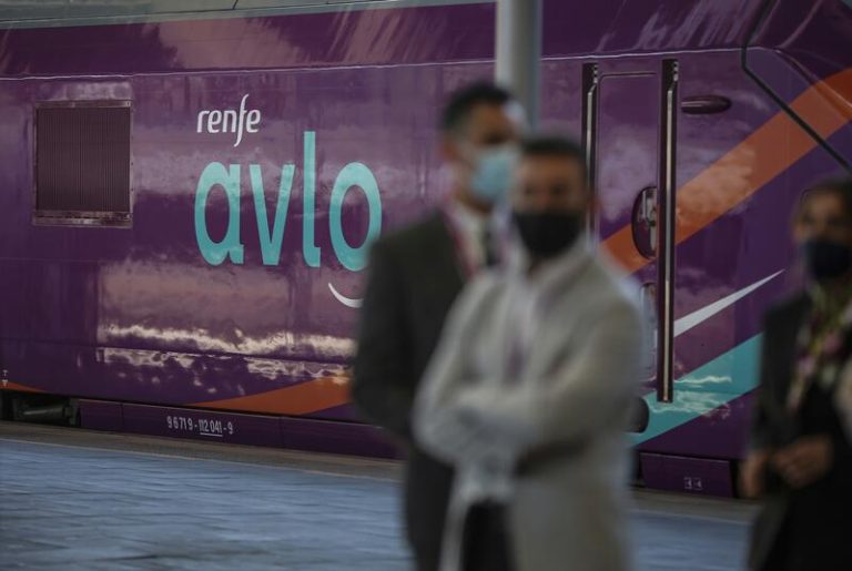 Casi 4.400 trenes programados durante la operación salida de Semana Santa