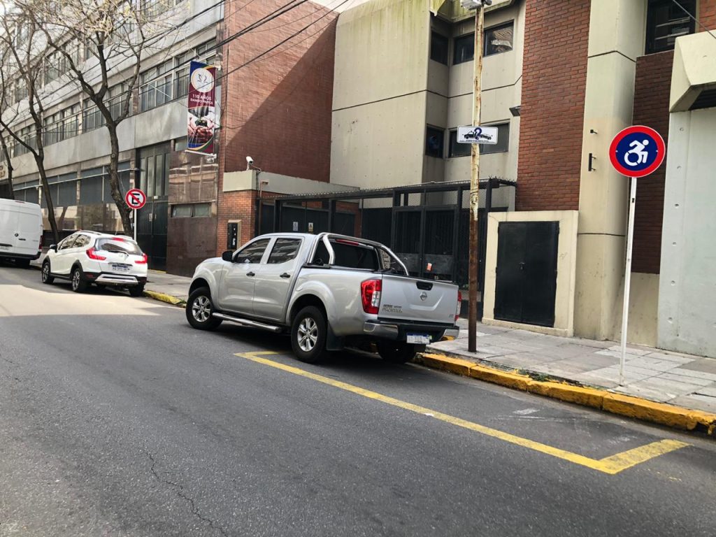 Dgt: El Riesgo De Una Posición Descuidada