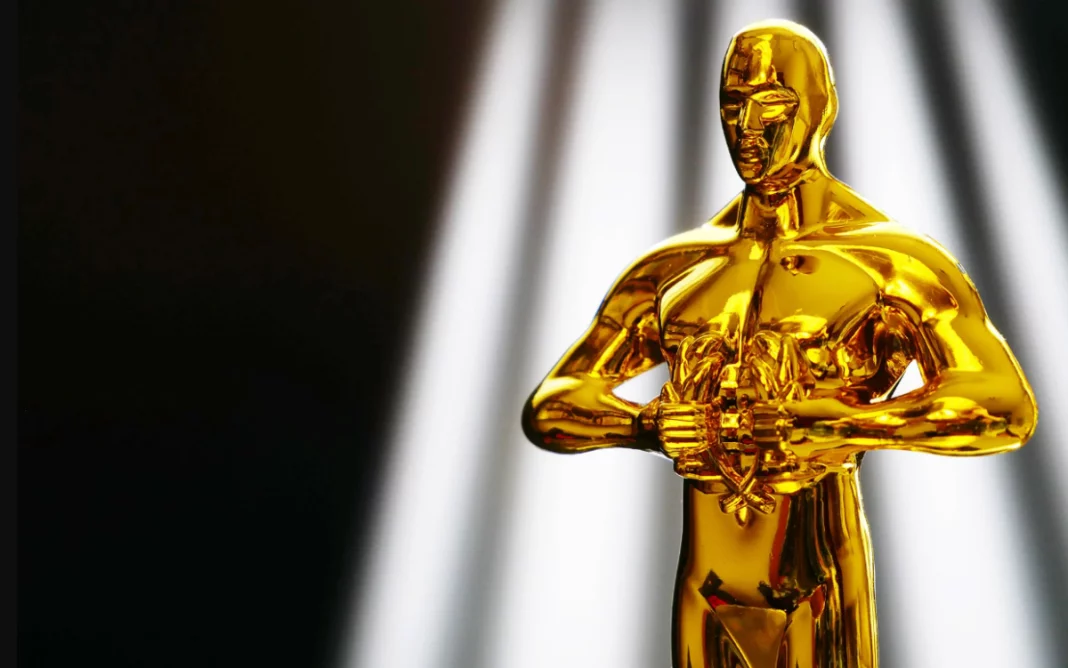 Los Oscar 2024 'premian' por sorpresa a los fans del cine en España