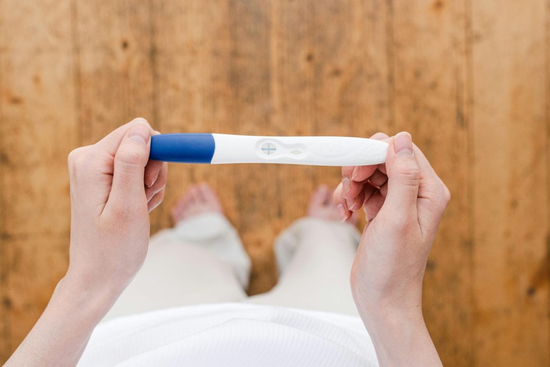 ¿Qué pasa si un hombre usa un test de embarazo?