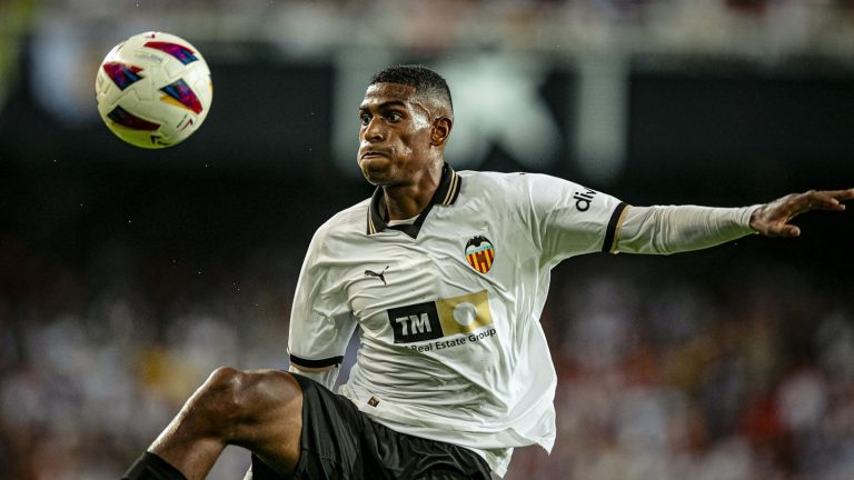Cristhian Mosquera solo tiene una oferta mejor que el Atlético