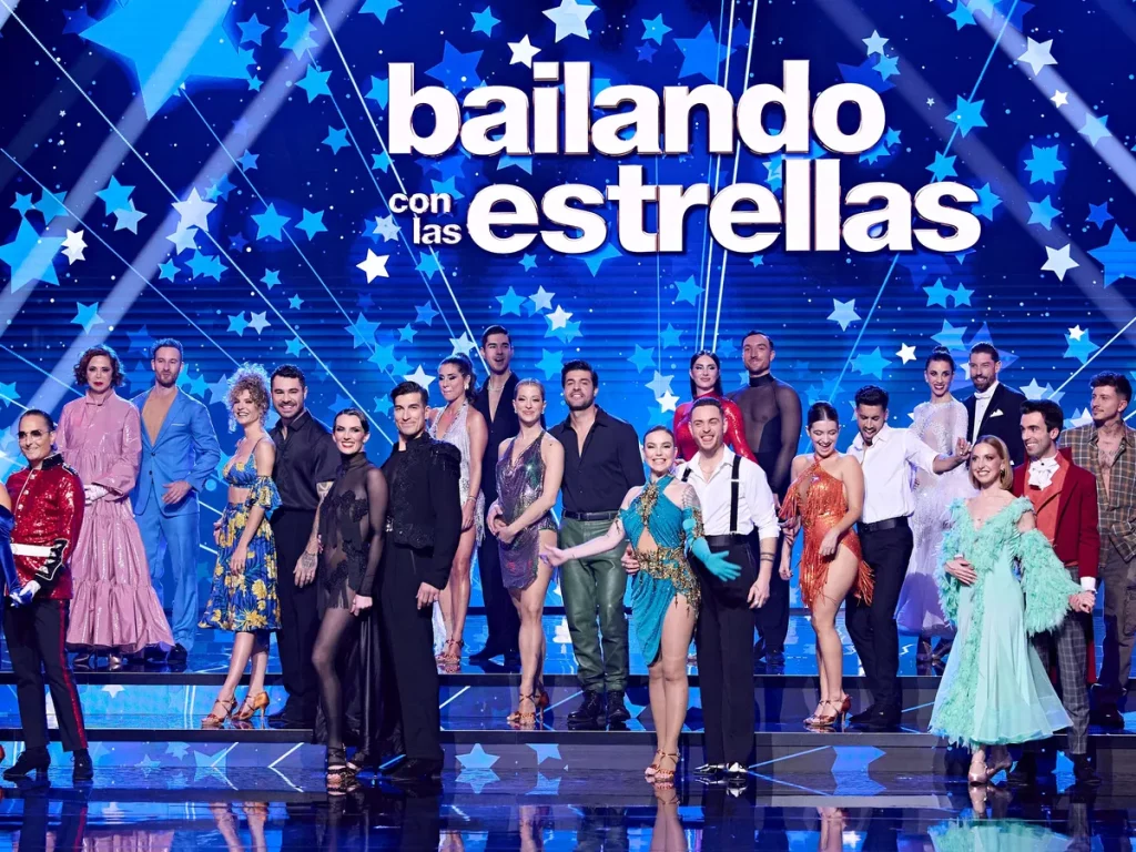 Danzando Bajo Los Reflectores: Un Vistazo Completo Al Espectáculo De 'Bailando Con Las Estrellas'
