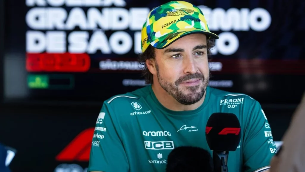Desafíos Para Alonso, Críticas Y Actuaciones En Pista