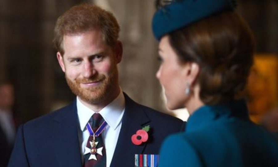Desvelan lo que le han prohibido al príncipe Harry decir de Kate Middleton y su estado de salud