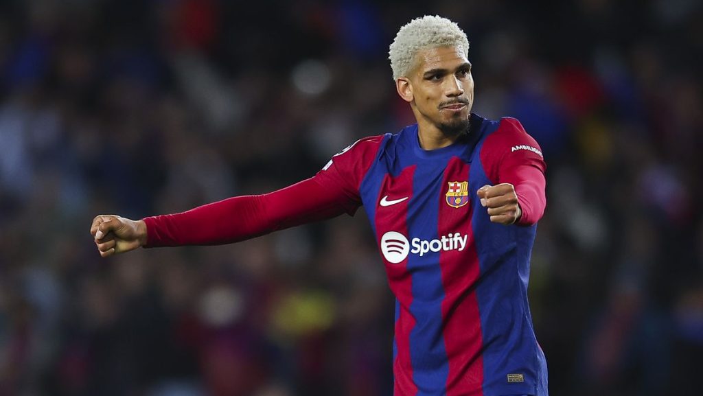 El Futuro Incierto De Ronald Araujo En El Fc Barcelona
