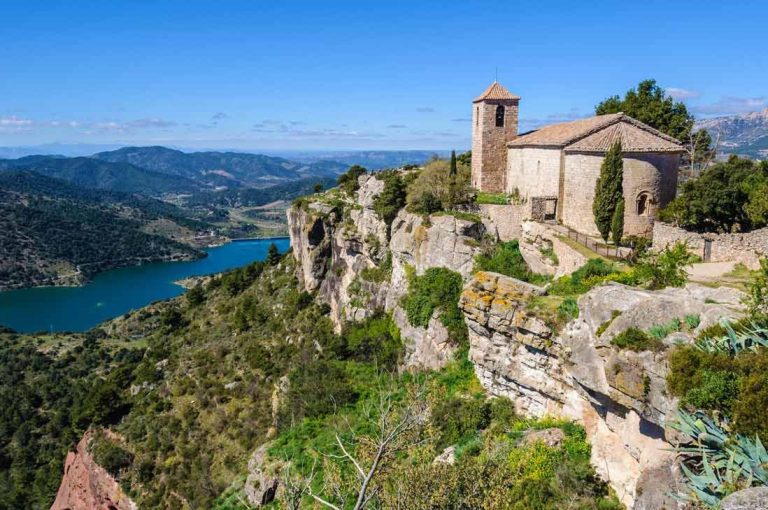 El mejor pueblo para viajar en marzo en España según National Geographic