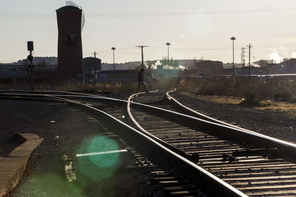 Óscar Puente Duda Del Último Informe De Adif Sobre El Coste Del Tren A Burgos 1 Europapress 4197986 Vista Vias Tren 16 Enero 2022 Aranda Duero Burgos Castilla Leon Espana