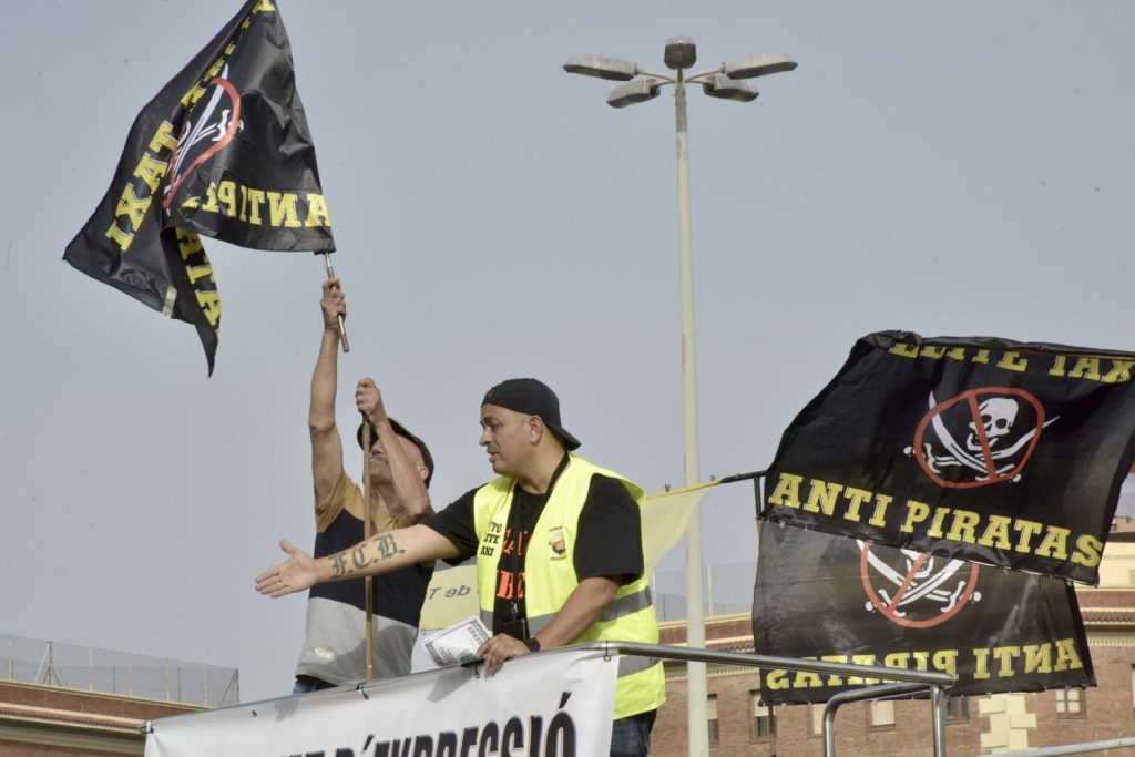Los Taxistas De España Pasan A Uber Y Cabify Una Factura De 40 M€ Por Competencia Desleal 1 Europapress 5419563 Portavoz Elite Taxi Tito Alvarez Concentracion Taxis Septiembre 2023