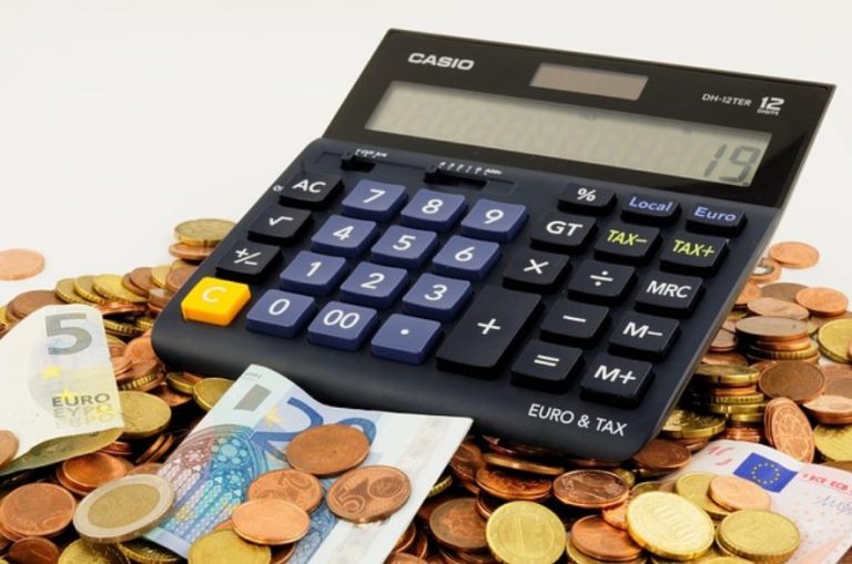 Las tiendas pueden rechazarte el pago legalmente si usas esta cantidad de monedas