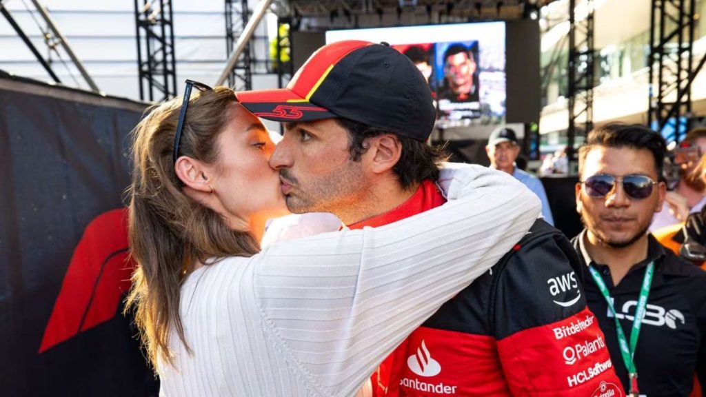 Rebecca Donaldson Y Carlos Sainz