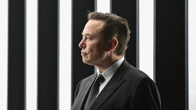 El taxi robot de Elon Musk es una realidad, sin conductor pero con un gran miedo detrás