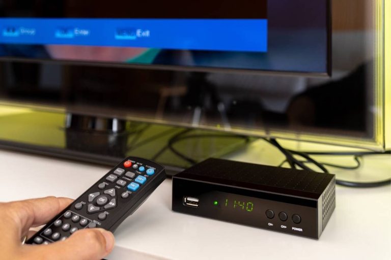 Haz esto en tu TV para que los canales de la TDT se vean con mejor calidad